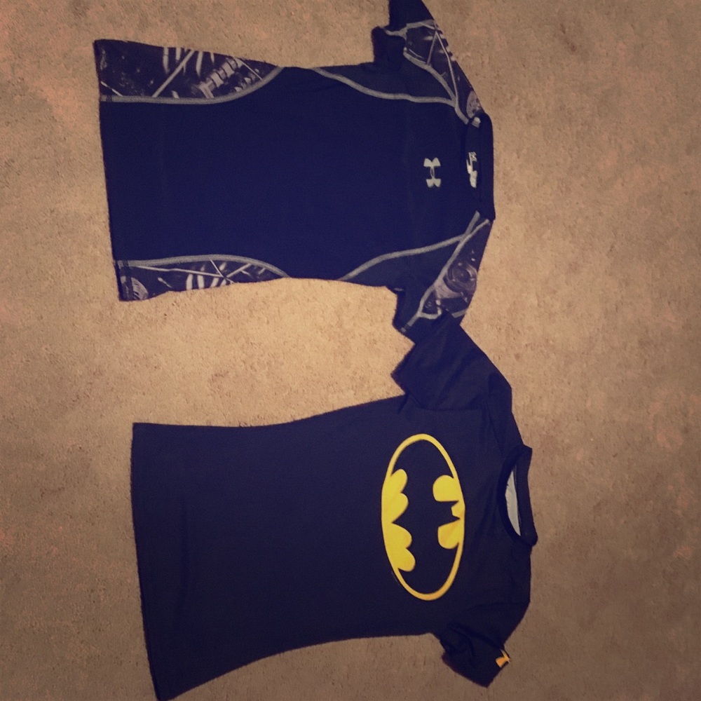 Under Armour youth baseball fitted tees